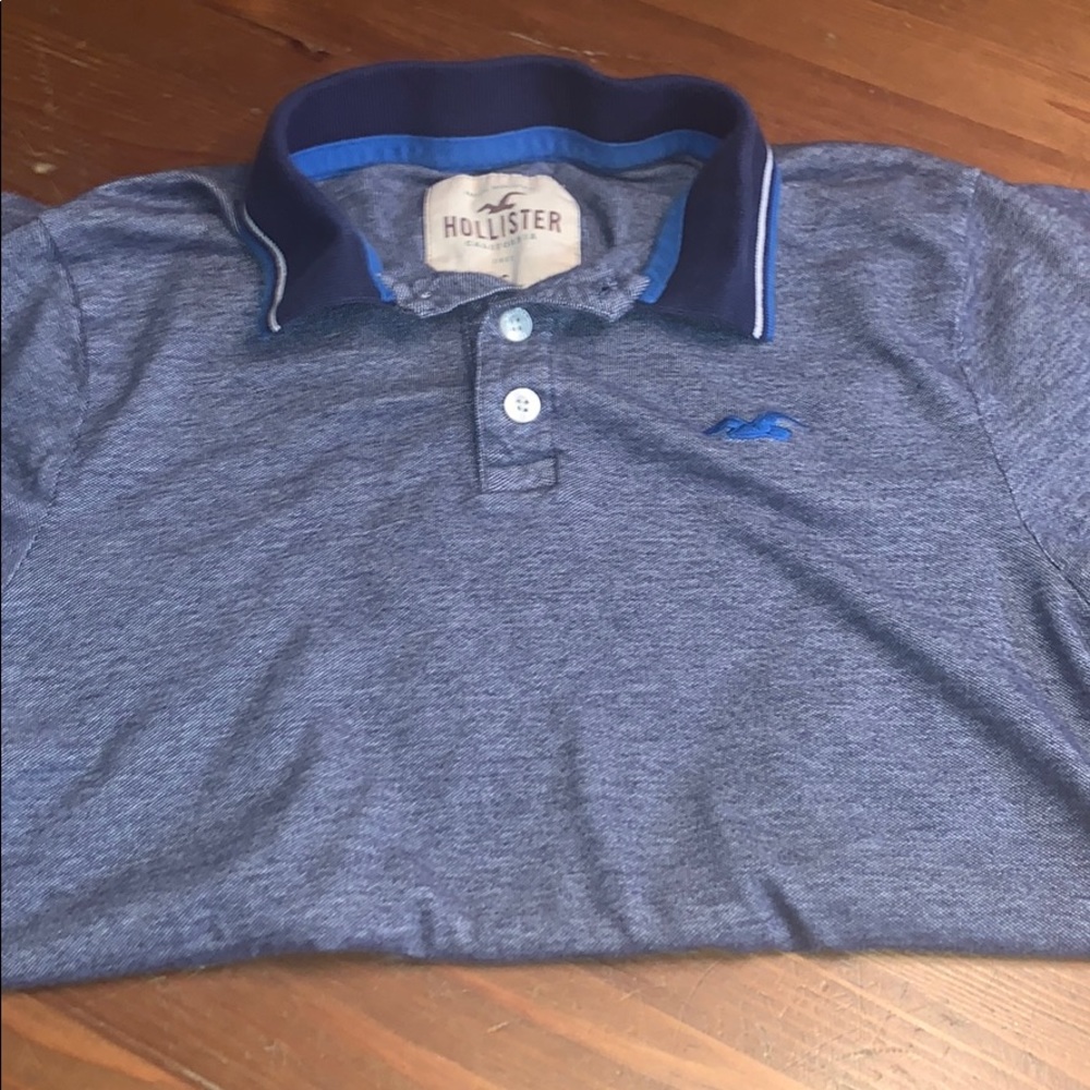 EUC Hardly Worn Men’s Hollister Polo
